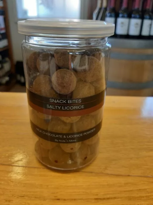 Salmiak Lakrids - Mælkechokolade og lakrids